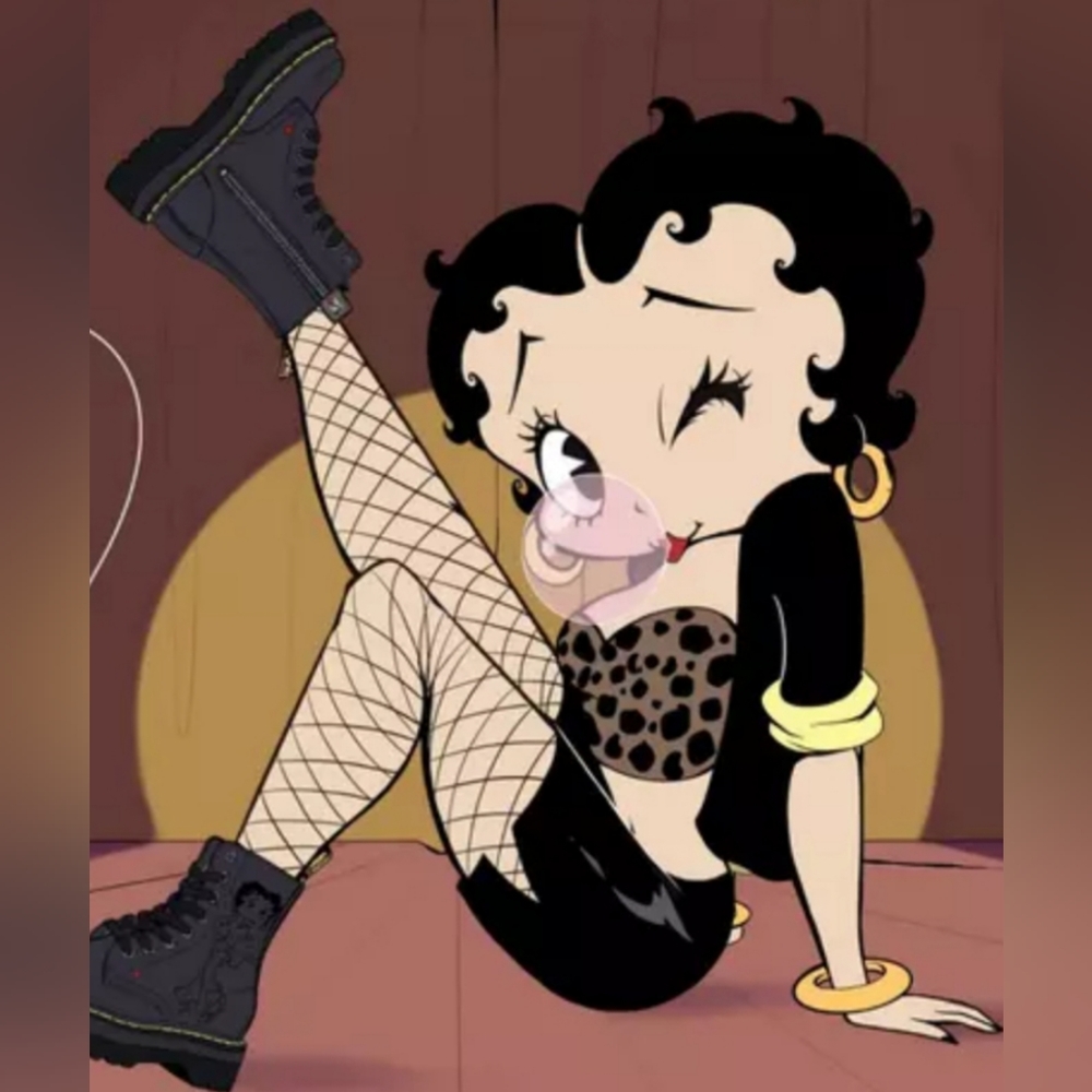 Meet your Posher, Dolled Up